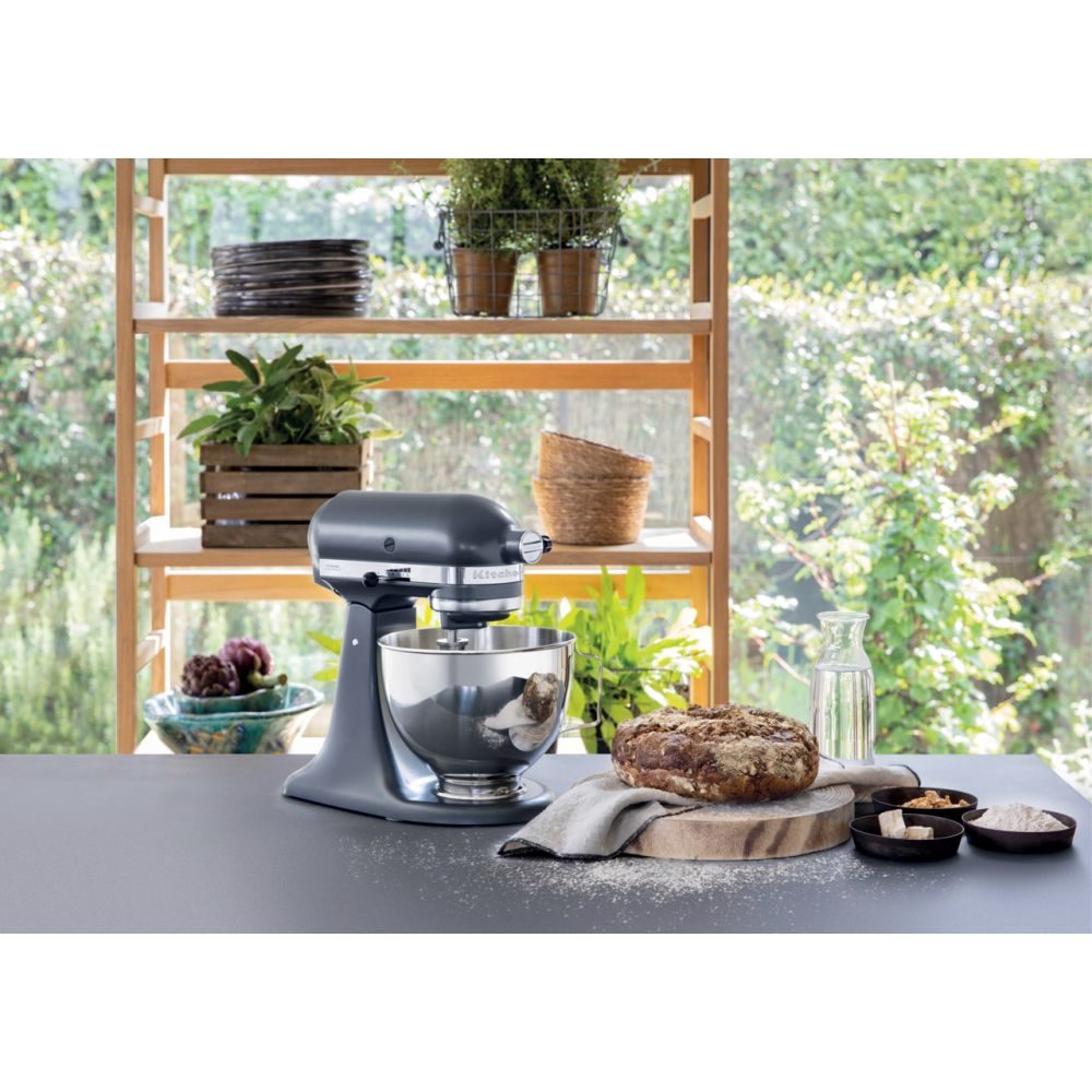 Настольный миксер с откидным блоком Artisan 4.3 л KitchenAid 5KSM95PSESZ