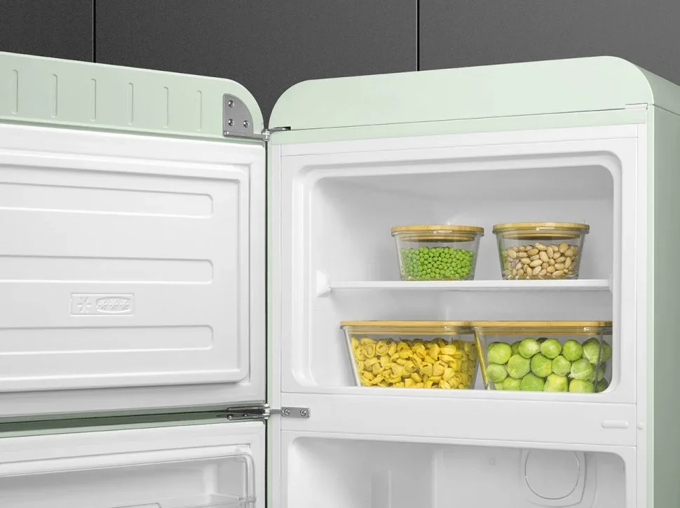 SMEG FAB30LPG6 Отдельностоящий двухдверный холодильник,стиль 50-х годов, 60 см, пастельный зеленый, 