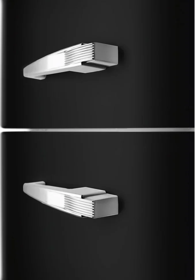 SMEG FAB30LBL6 Отдельностоящий двухдверный холодильник, стиль 50-х годов, 60 см, черный, петли слева